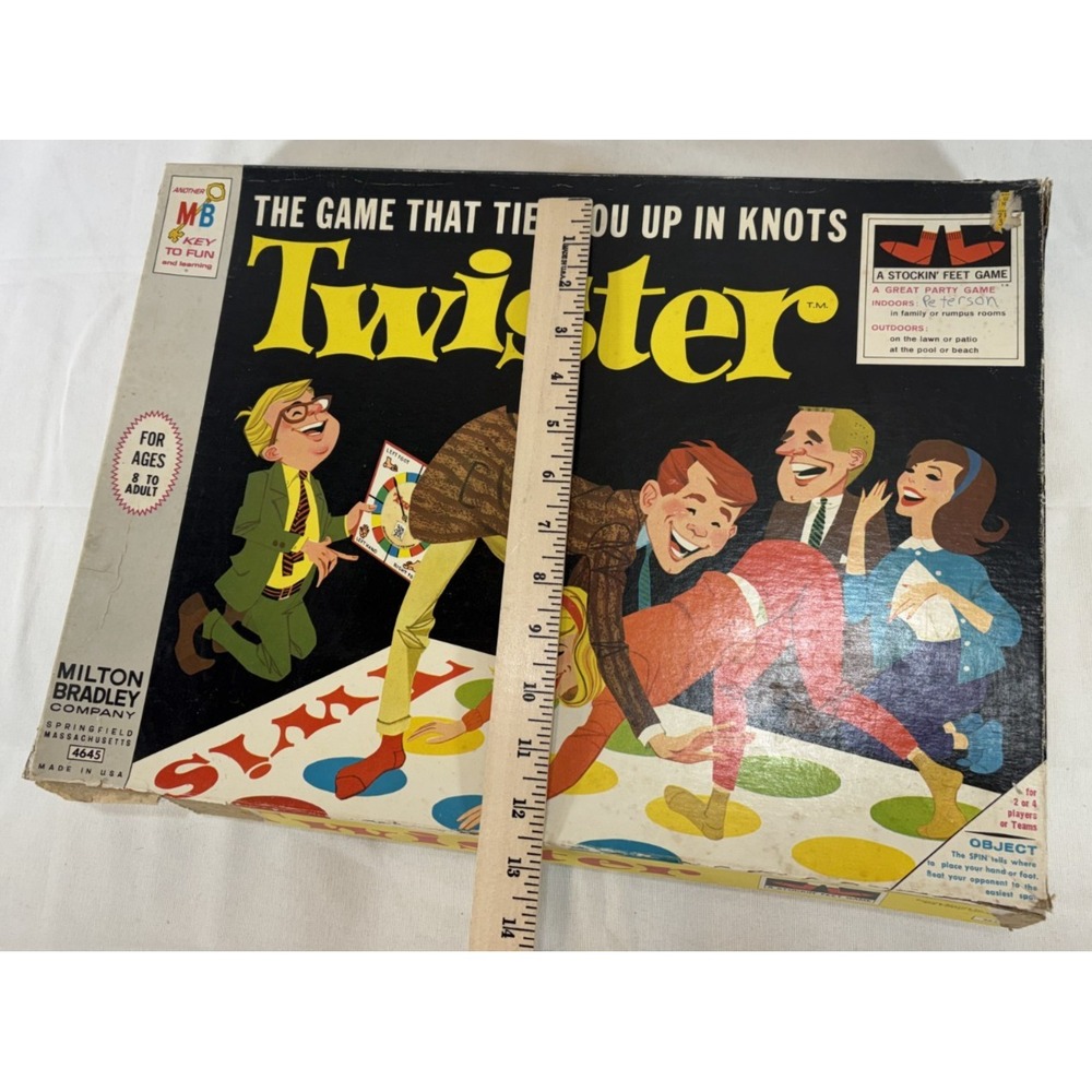 Milton Bradley TWISTER Game #4645 Original Edition Complete Vintage 1966 - Picture 10 of 16